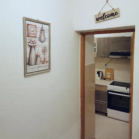 Stan Na Dan Grahovo Apartment