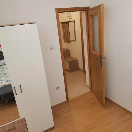 Stan Na Dan Grahovo Bosansko Grahovo